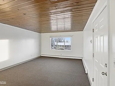 Building Photo - 4539 E 7th Ave