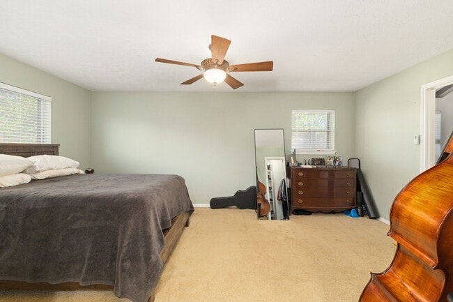 Building Photo - 9262 Friendship Rd