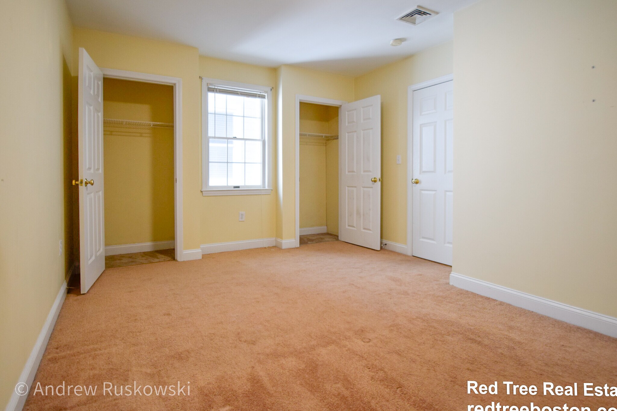 Building Photo - 393 W Broadway