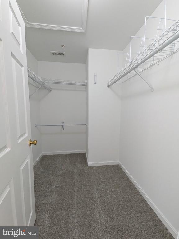 Building Photo - 310 Del Rhodes Ave