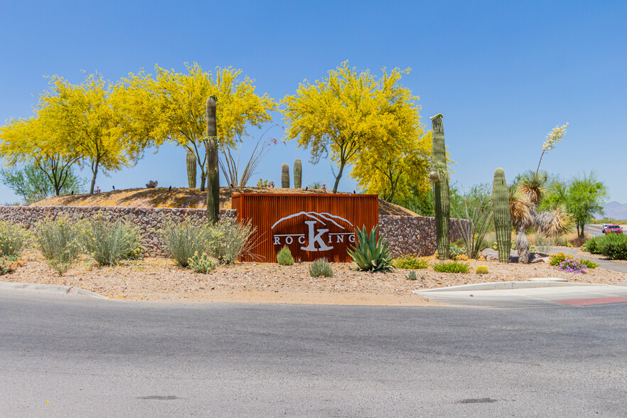 Building Photo - 8060 S Desert Indigo Dr