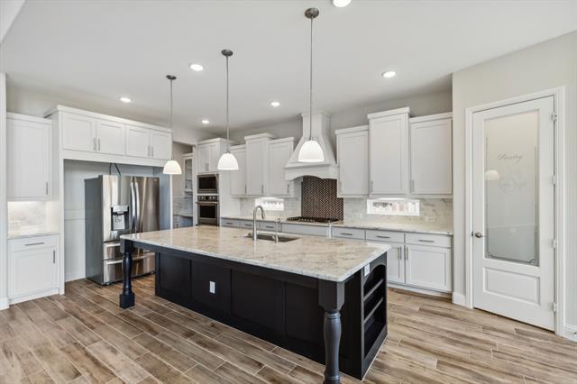 Building Photo - 2409 Maidenhair Rd