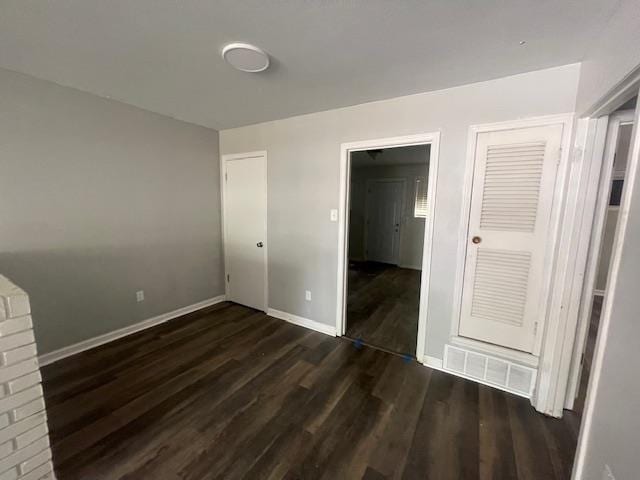 Building Photo - 3019 Carnes Ave