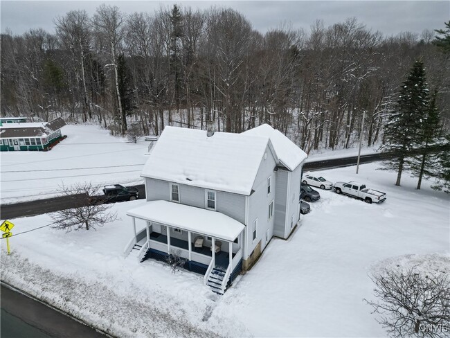 Building Photo - 102-104-104 N Helmer Ave