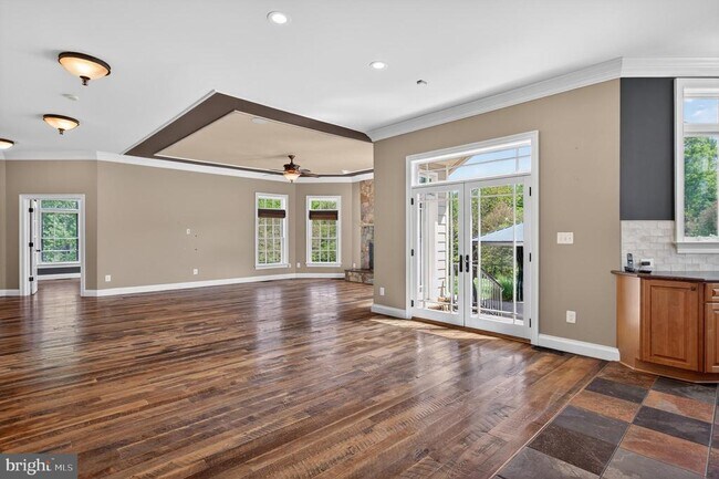 Building Photo - 13071 Haddonfield Ln
