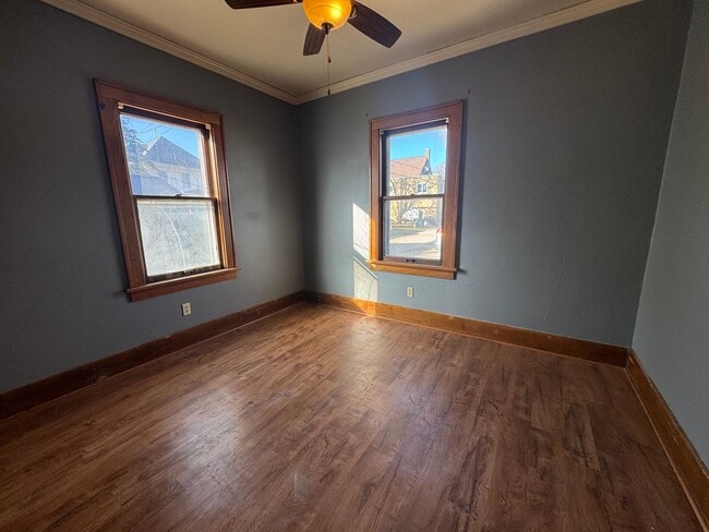 Building Photo - Huge 4 bedroom House with large garage