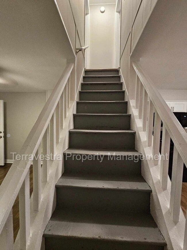Building Photo - 2 Bed in Millville! Single family