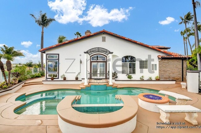 Building Photo - 20 Sierra Vista