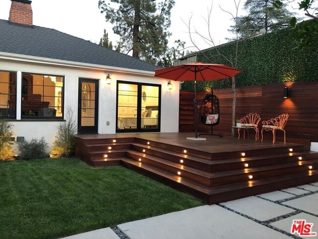 Building Photo - 4217 Irvine Ave