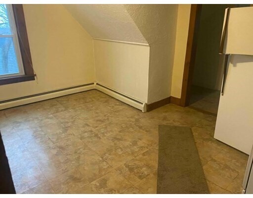 Building Photo - 161-163 Washington St