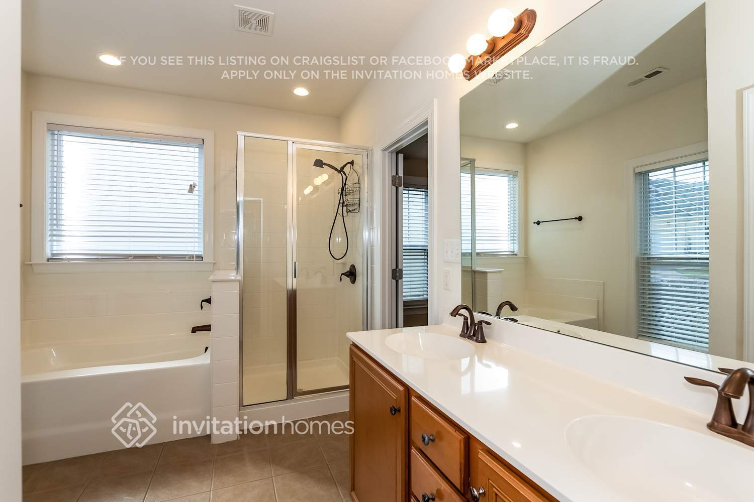 Building Photo - 6417 Hove Rd