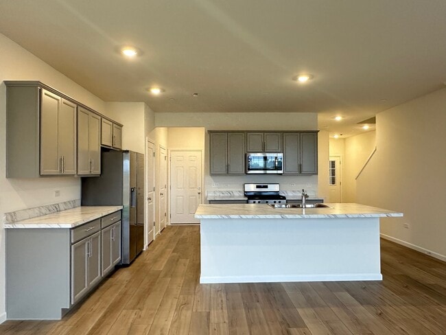 Building Photo - 2204 Horseshoe Cir