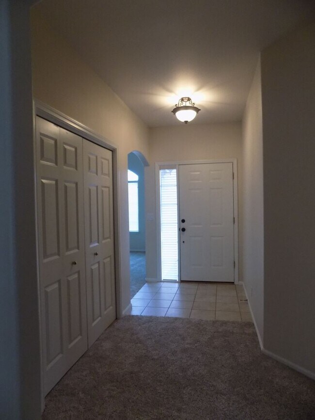 Building Photo - Gorgeous Three Bed Two Bath With RV Area a...