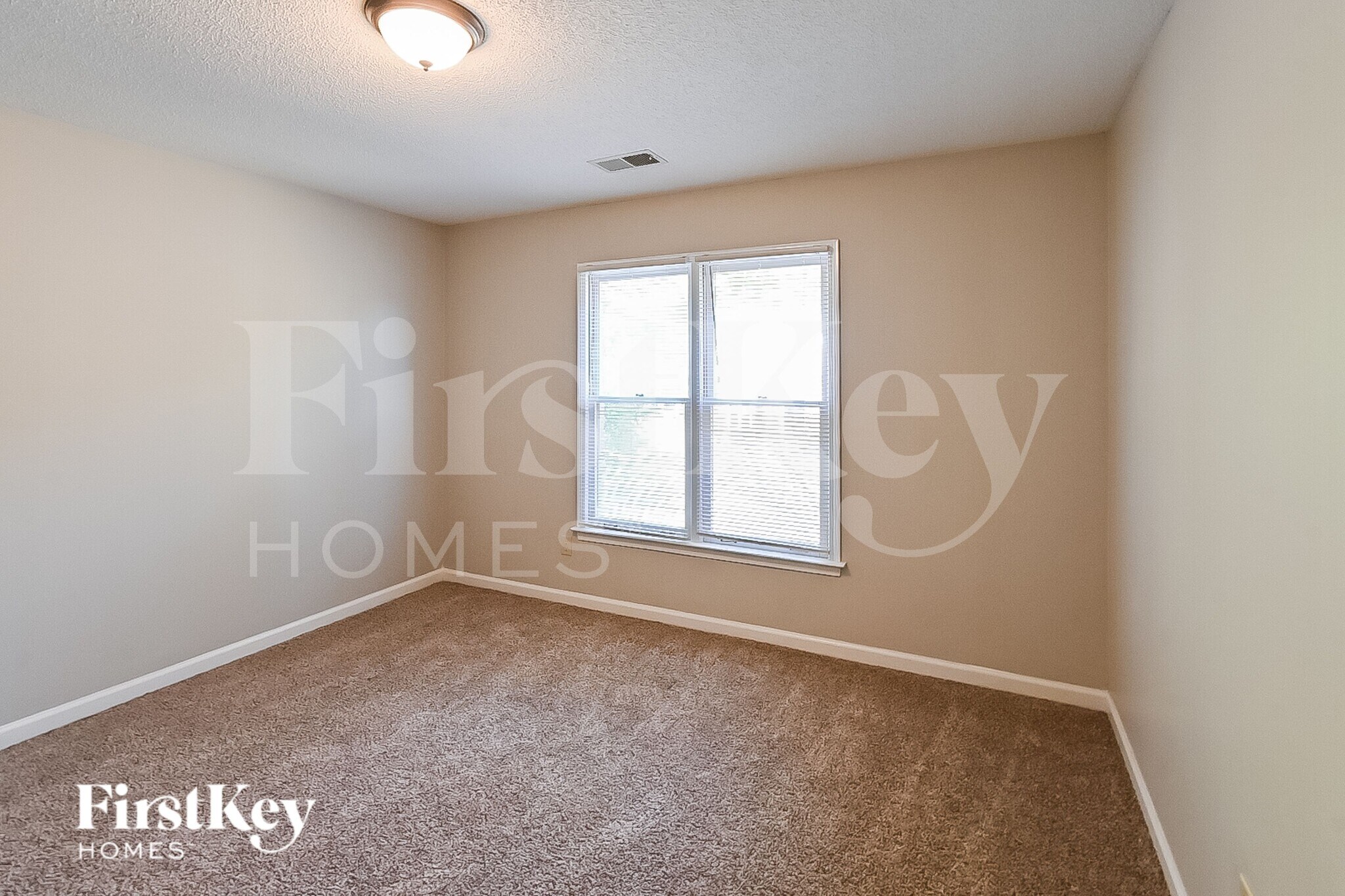 Building Photo - 8661 Beckenham Dr