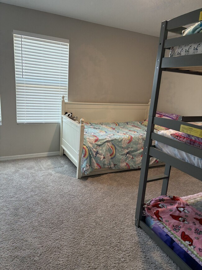 Building Photo - 5463 Arlington River Dr.