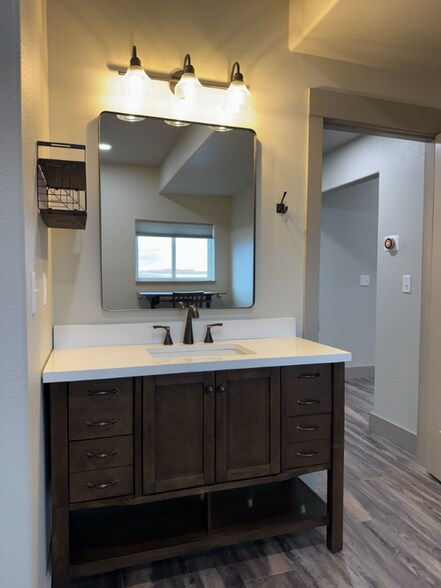 Building Photo - 17 Clearwater Trl