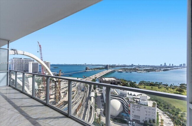 Building Photo - 1100 Biscayne Blvd