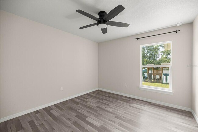 Building Photo - 2868 SW 165th Pl