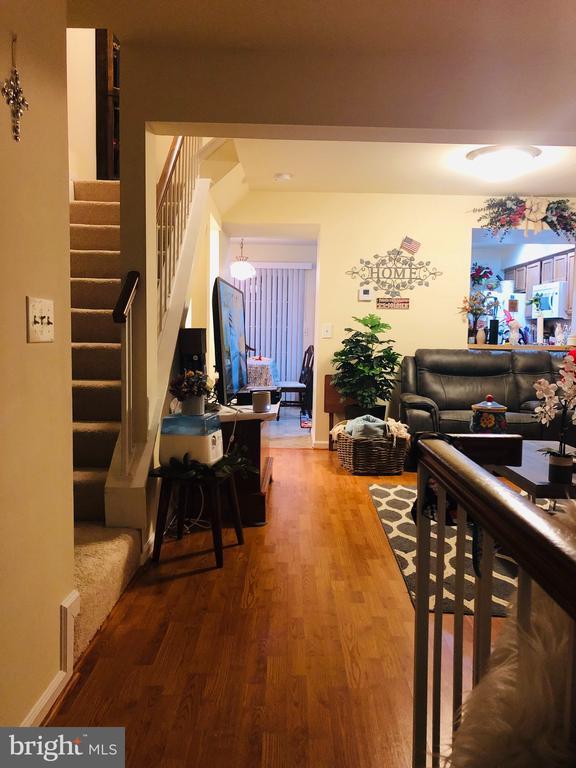 14070 Betsy Ross Ln 14070 Betsy Ross Ln Centreville VA 20121