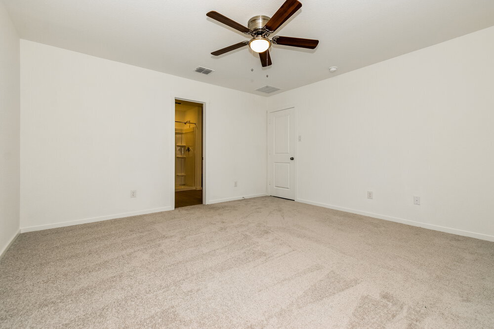 Building Photo - 928 Calley Pear Trl