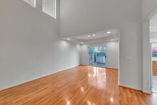 Building Photo - Spacious 4 Bedroom Home. Located in Cupertino