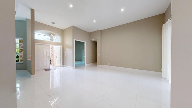 Building Photo - 9919 Royal Cardigan Way