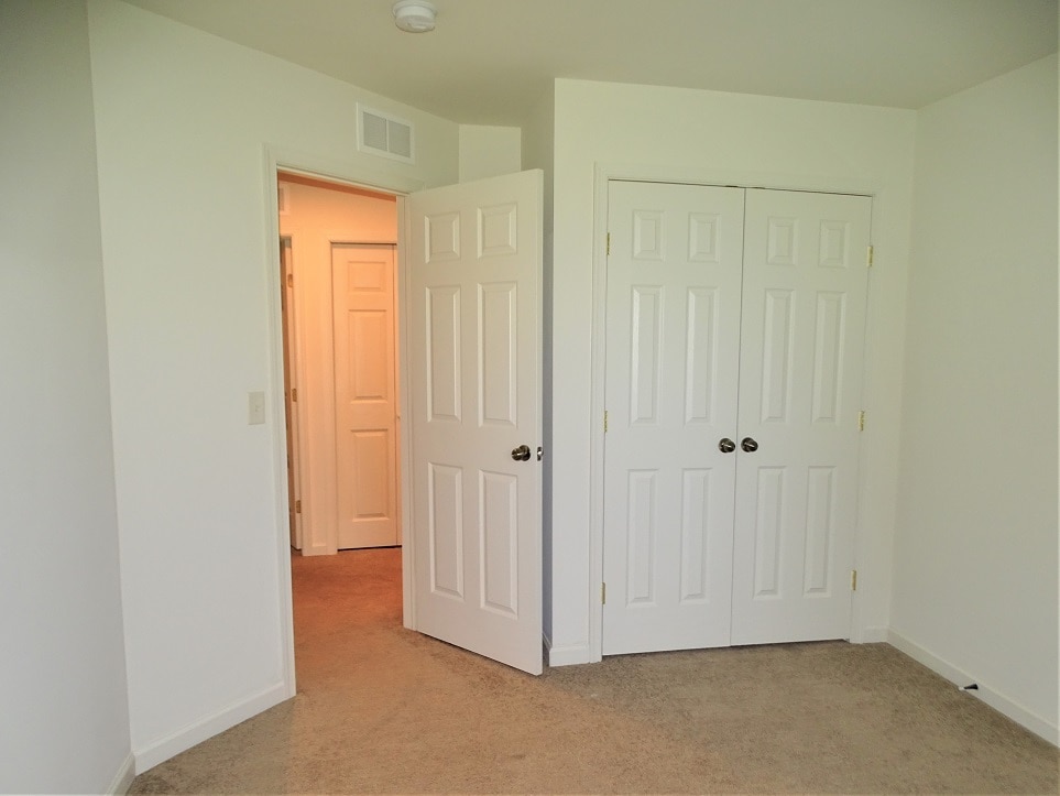 Building Photo - 197 Linda Sue Ln