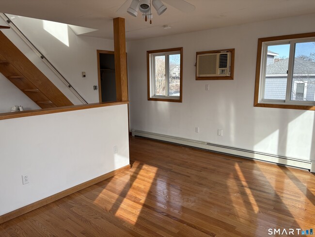 Building Photo - 52 Brown Rd