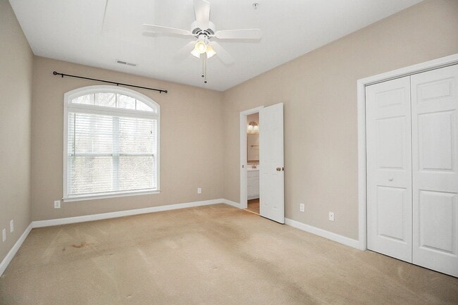 Building Photo - Townhome in The Plaza/NODA coming soon for Lease!