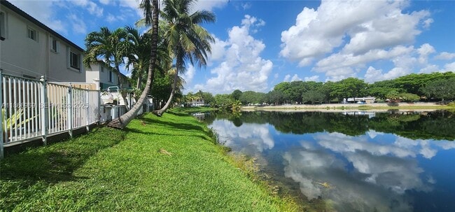 Building Photo - 8545 SW 152nd Ave