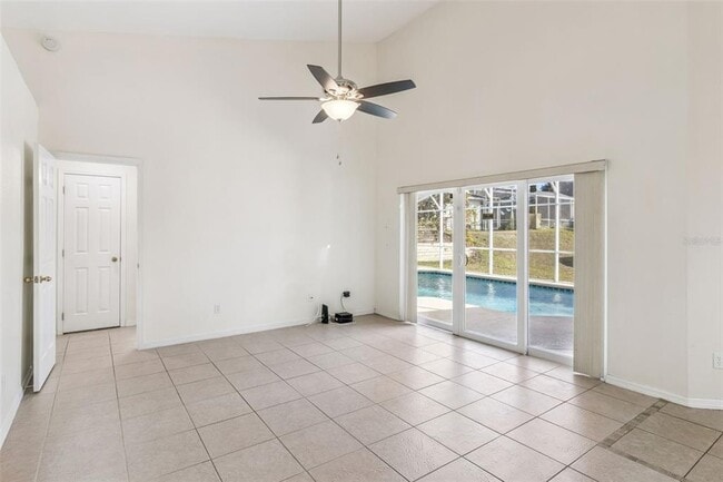 Building Photo - 166 Greeley Loop