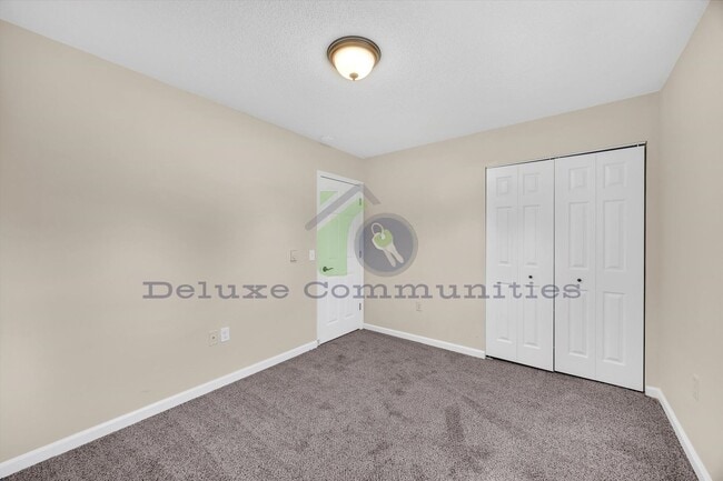 Building Photo - Darling 2 Bedroom Home in Middleville