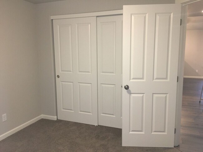 Building Photo - 3 Bedroom 2 Bath Home in Fieldstone Crossing