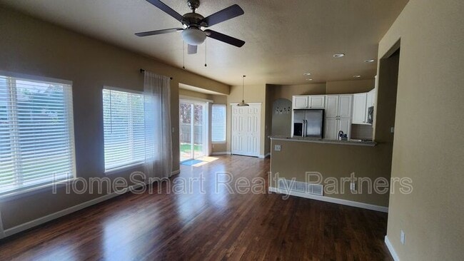 Building Photo - 3658 Claycomb Ln