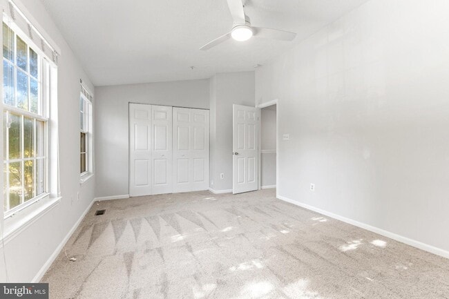 Building Photo - 1232 Quaker Ridge Dr