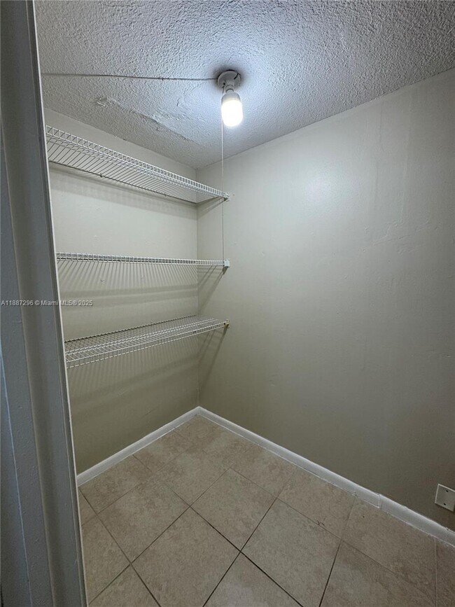 Building Photo - 7205 W Sunrise Blvd