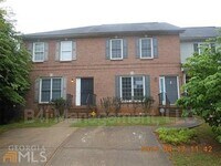 Building Photo - 2139 Fieldstone View Ct SE