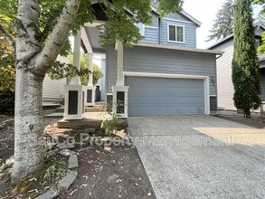 Building Photo - 321 NE 66th Ave