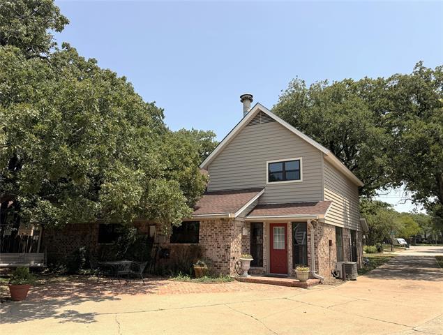 Building Photo - 3410 Timberline Dr