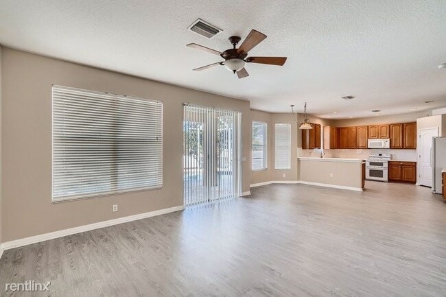 Building Photo - 4 br, 3.5 bath House - 4111 Balington Dr UNIT