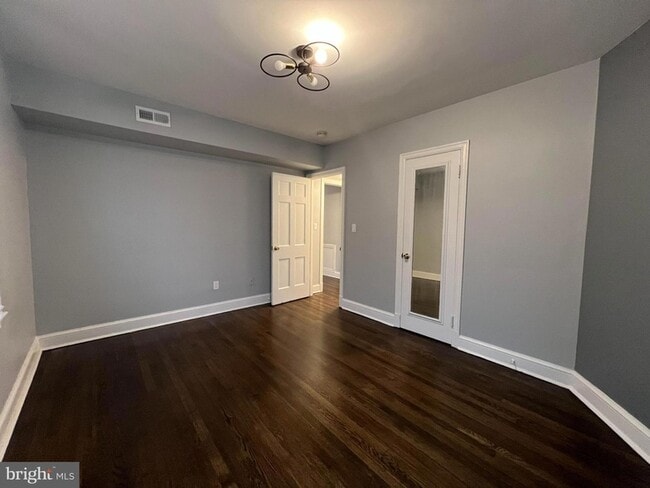 Building Photo - 5601 Colorado Ave NW