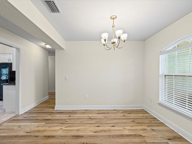 Building Photo - 12498 Stevie Marie Ct