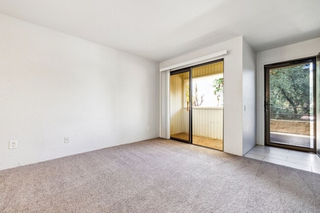 Building Photo - 701 N Los Felices Rd