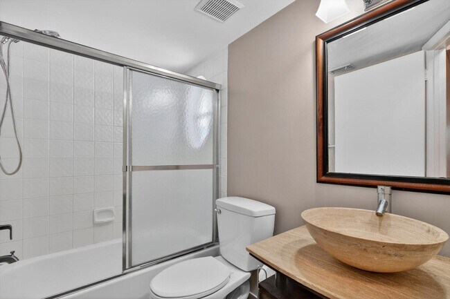 Building Photo - 301 SW 158th Terrace