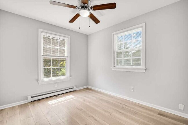 Building Photo - Spacious 4 Bedroom Home in Midlothian – Available August 15th – $3,000/mo