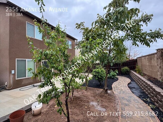 Building Photo - 2356 Amanecer Ave