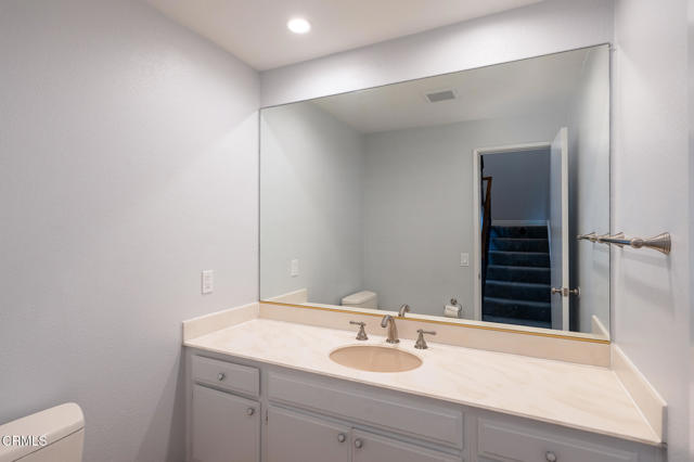 Building Photo - 835 Casmalia Ln