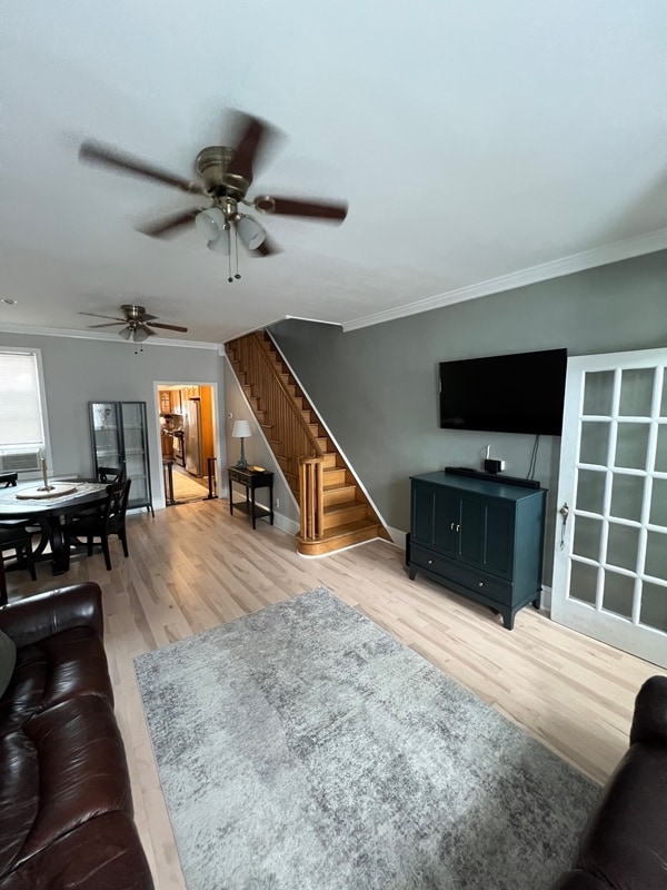 Primary Photo - 2634 E Westmoreland St