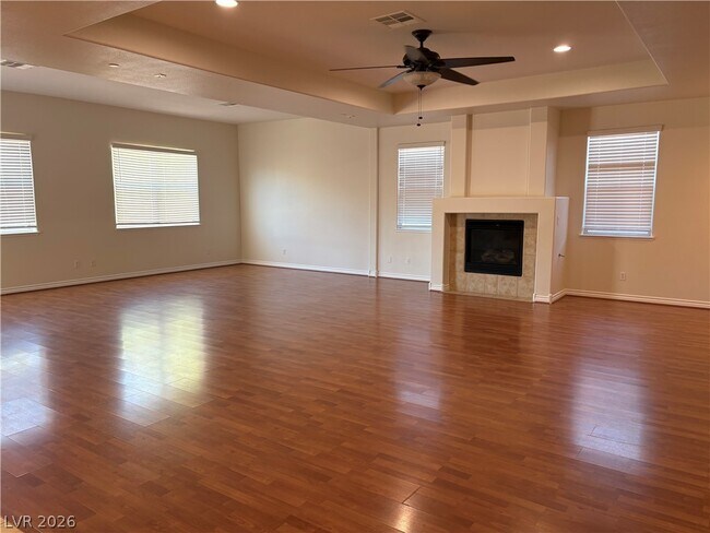 Building Photo - 8072 Dolce Flore Ave