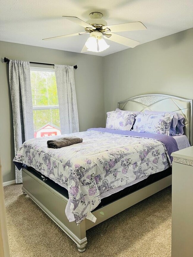 Building Photo - Furnished pillory way beauty